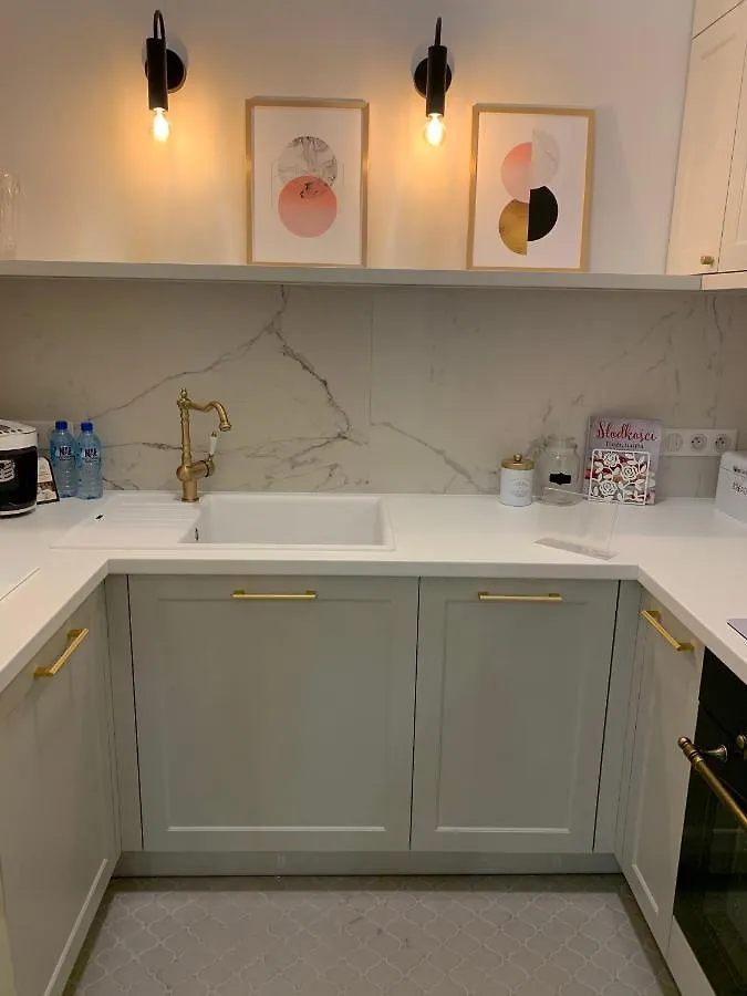 Apartament Pod Sowami - Warszawa, Ul. Okrzei Apartment