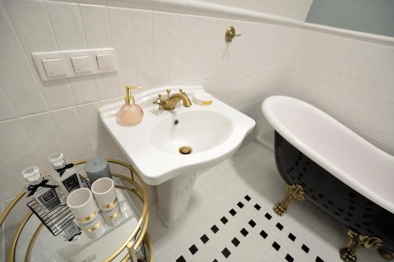 Apartament Pod Sowami - Warszawa, Ul. Okrzei Apartment 0*, Warsaw Poland