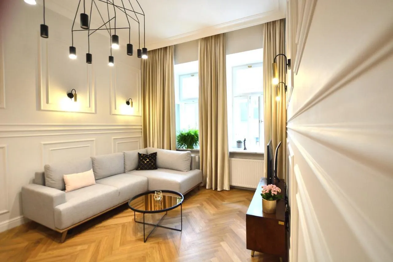 Apartament Pod Sowami - Warszawa, Ul. Okrzei Apartment  Warsaw